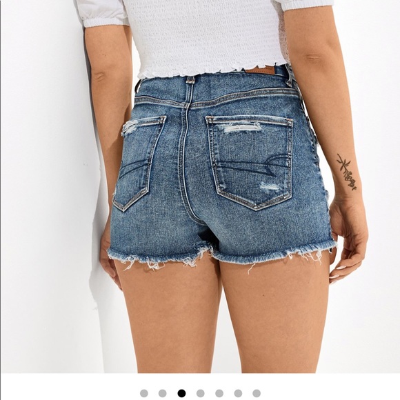 American Eagle Curvy High-Waisted Denim Shorts Size 8 NWT - Picture 3 of 6